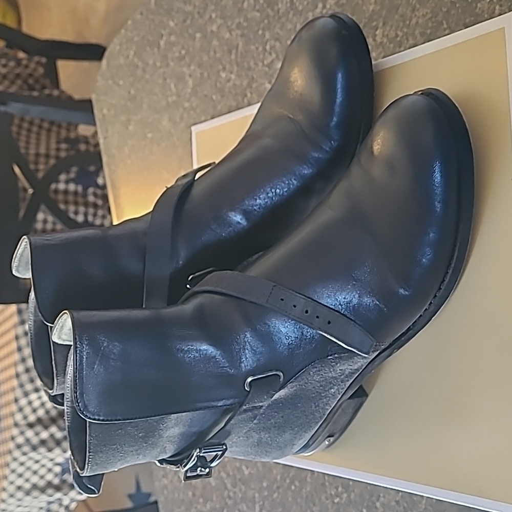 Michael Kors Arley Ankle Boots
